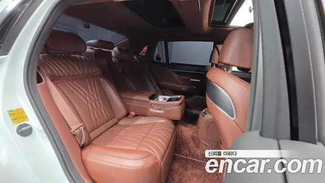 Genesis G90 2023 — ფოტო 11/20