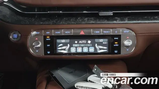Genesis G90 2024 — Photo 27/29