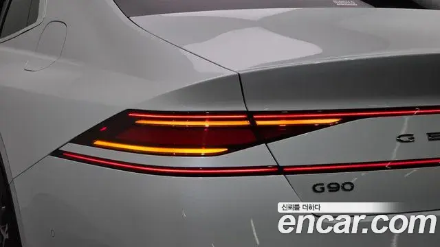 Genesis G90 2024 — Photo 23/29