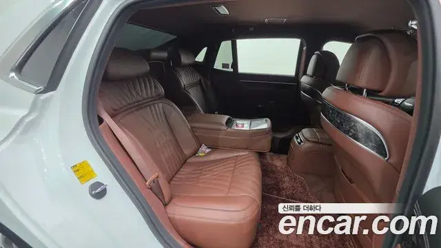 Genesis G90 2024 — Photo 3/29