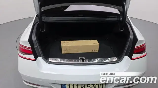 Genesis G90 2024 — Photo 19/29