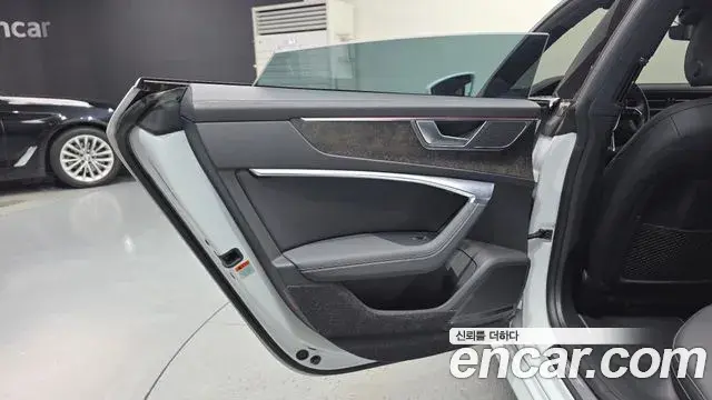 Audi A7 2020 — Photo 3/32