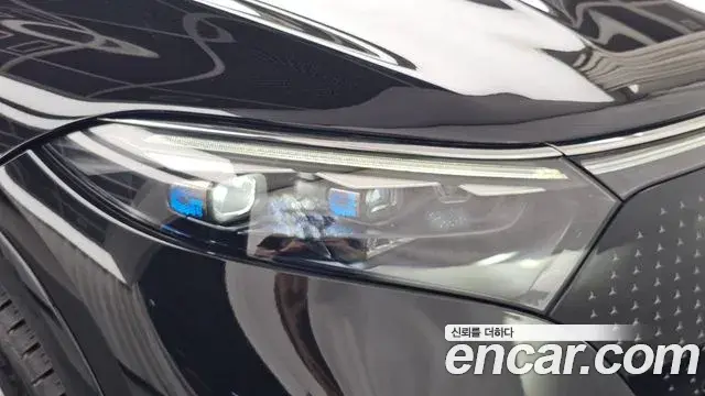 Mercedes-Benz EQS SUV 2023 — ფოტო 6/39