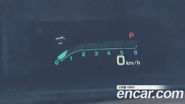 Cadillac Escalade 2020 — ფოტო 16/34