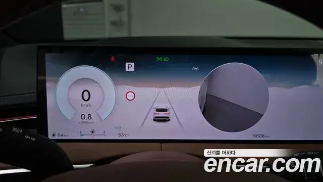 Genesis GV70 2025 — ფოტო 21/31