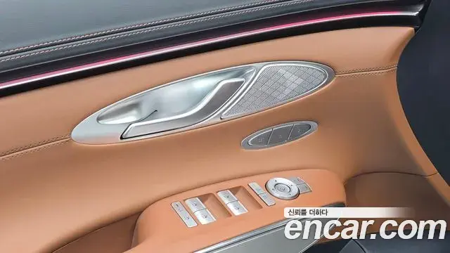 Genesis GV70 2025 — ფოტო 14/31