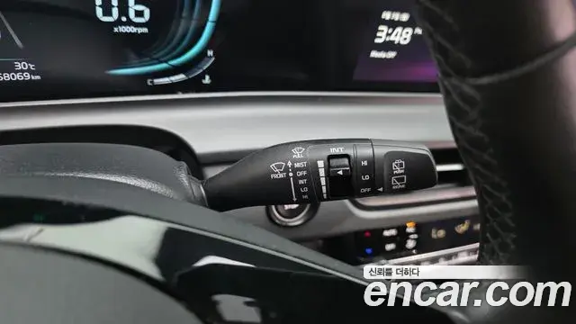 Kia Seltos 2025 — Photo 12/31