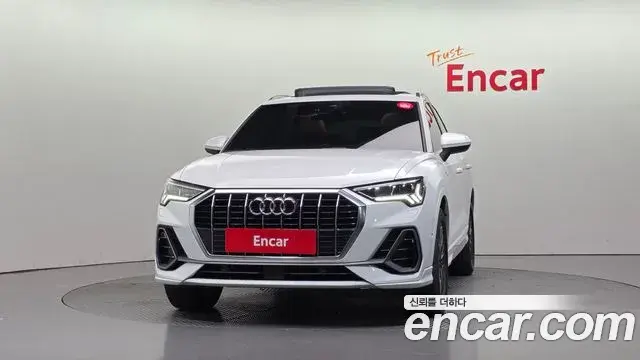 Audi Q3 2022 — Фото 3/20