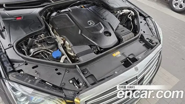 Mercedes-Benz S-Class 2019 — Фото 6/20