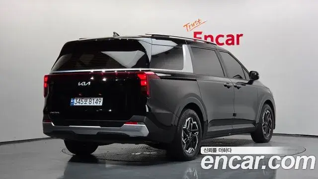 Kia Carnival 2025 — Фото 2/20