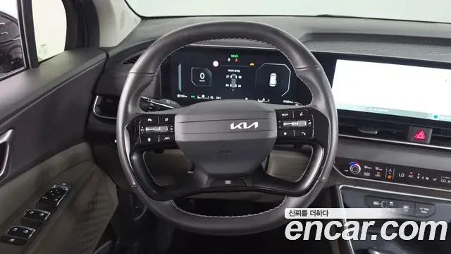 Kia Carnival 2025 — Фото 13/20