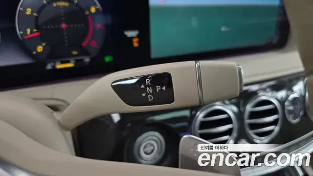 Mercedes-Benz S-Class 2019 — Фото 9/20