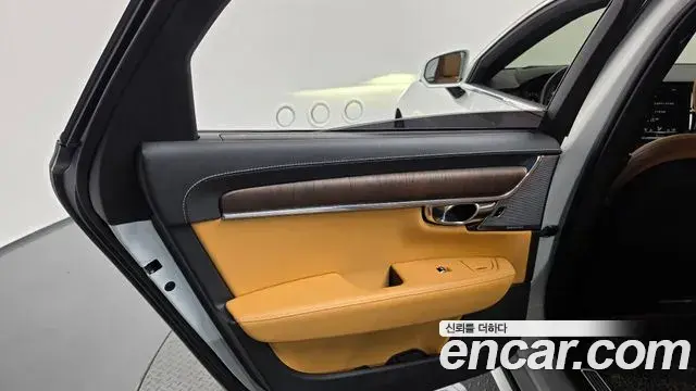 Volvo S90 2021 — Şəkil 17/34