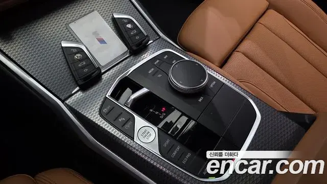 BMW 3 Series 2024 — Фото 9/20