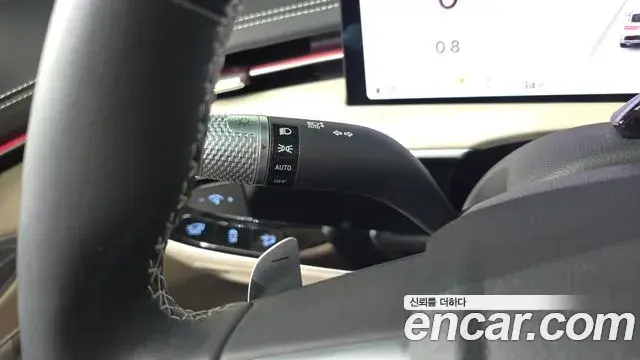 Genesis GV70 2024 — Photo 11/29
