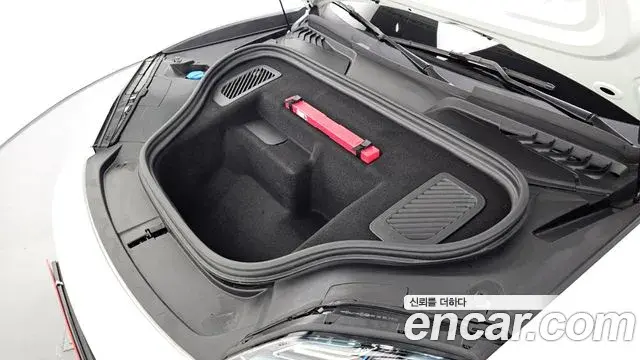 Porsche Macan EV 2025 — Şəkil 3/34