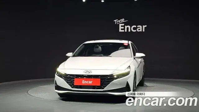 Hyundai Avante 2023 — Фото 2/20