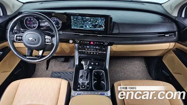 Kia Carnival 2021 — Фото 7/20