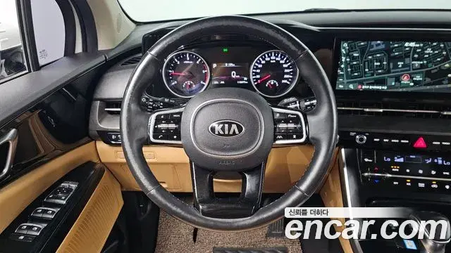 Kia Carnival 2021 — Фото 14/20