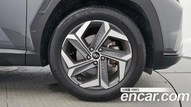 Hyundai Tucson Hybrid 2021 — Şəkil 32/35
