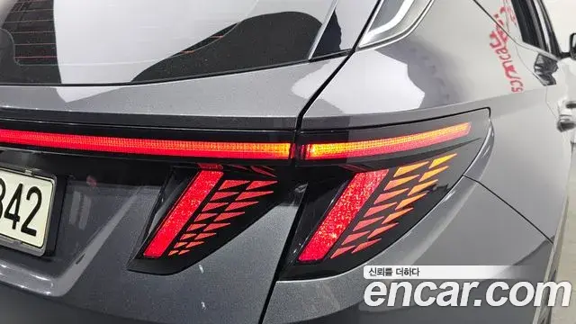 Hyundai Tucson Hybrid 2021 — Şəkil 27/35
