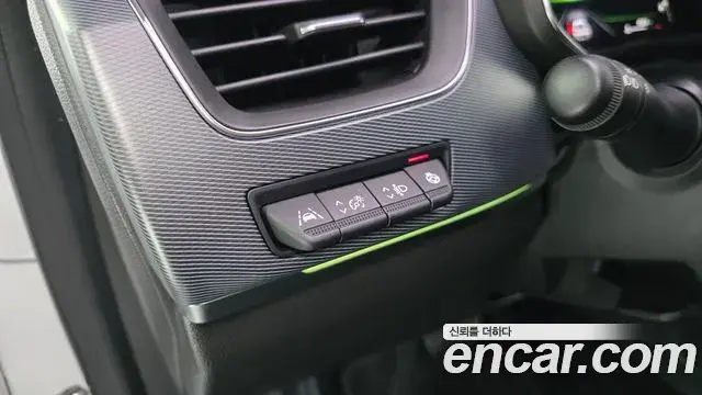 Renault Samsung XM3 2020 — Фото 13/20