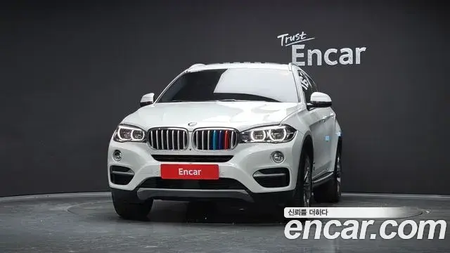 BMW X6 2018 — Photo 7/20