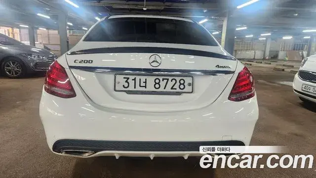 Mercedes-Benz C-Class 2018 — ფოტო 2/20