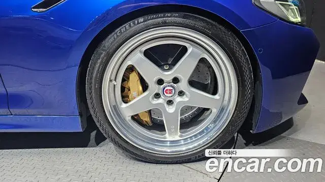 BMW M5 2019 — Photo 25/32