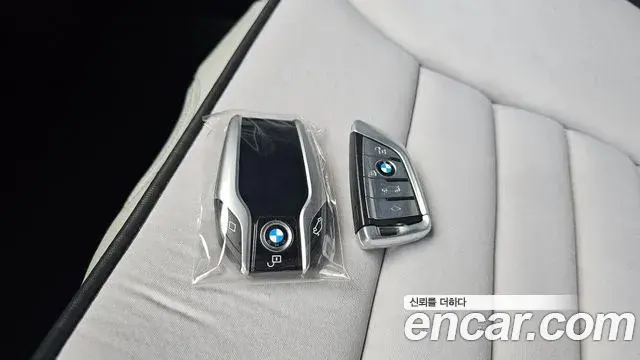 BMW M5 2019 — Photo 30/32