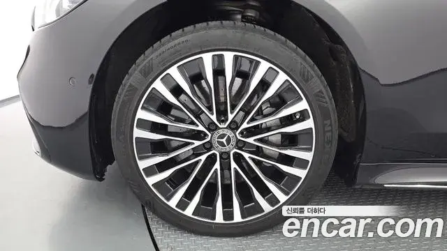 Mercedes-Benz S-Class 2021 — Şəkil 20/33