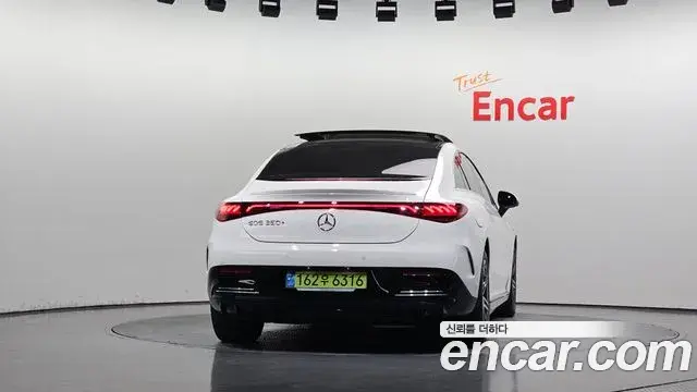 Mercedes-Benz EQE 2024 — Şəkil 24/30
