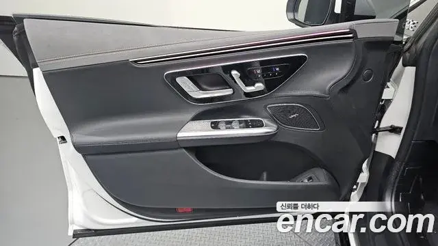 Mercedes-Benz EQE 2024 — Şəkil 6/30