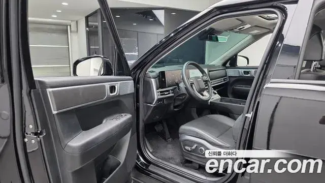 Hyundai Santa Fe 2025 — ფოტო 20/36