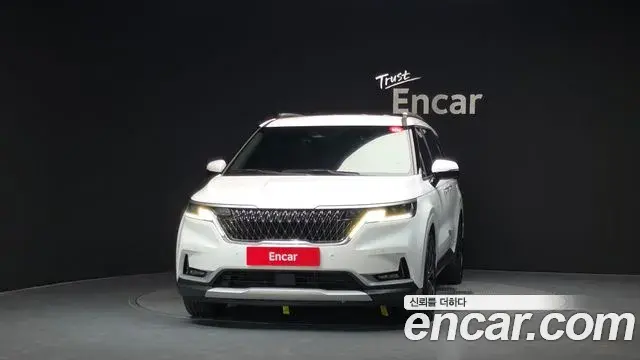 Kia Carnival 2022 — Фото 3/20