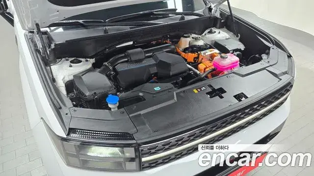 Hyundai Santa Fe 2024 — Photo 6/20