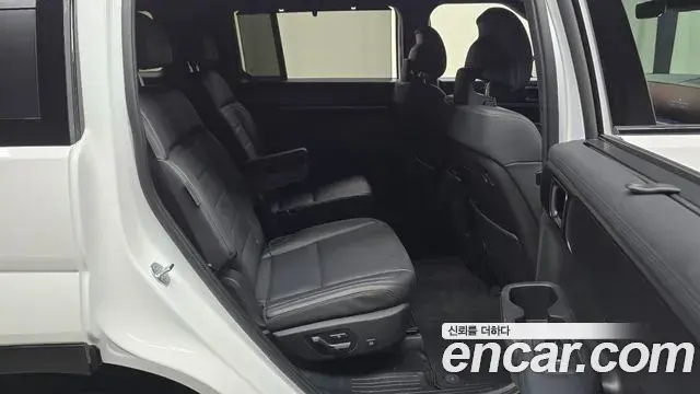 Hyundai Santa Fe 2024 — Photo 11/20