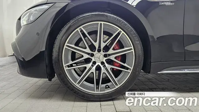 Mercedes-Benz AMG GT 2024 — Şəkil 8/31