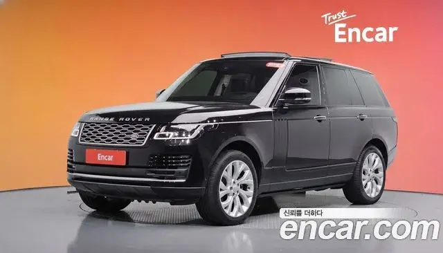 Land Rover Range Rover 2021 — Photo 23/37