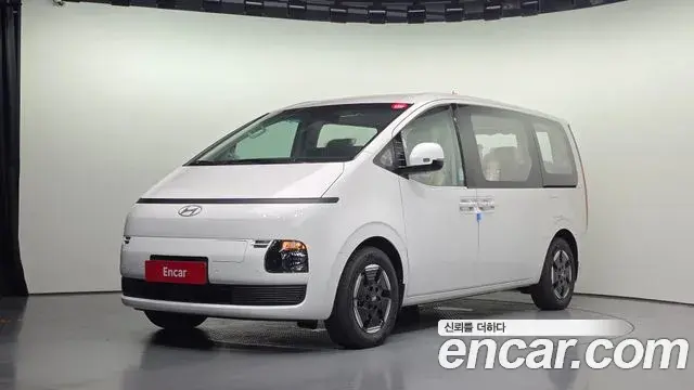 Hyundai Staria 2026 — ფოტო 5/20