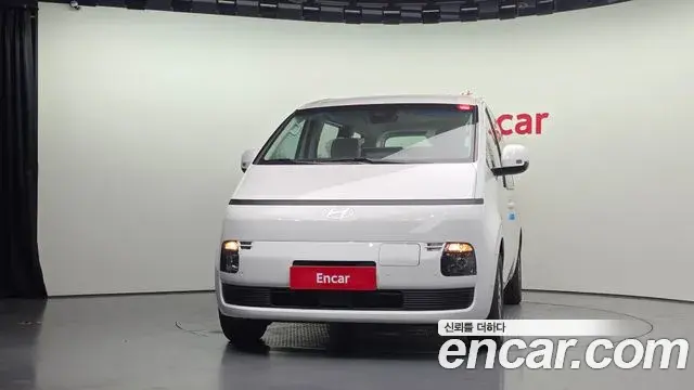 Hyundai Staria 2026 — ფოტო 6/20