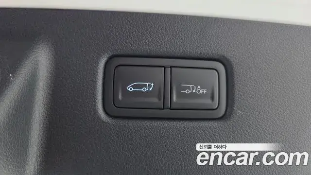 Hyundai Staria 2026 — ფოტო 4/20
