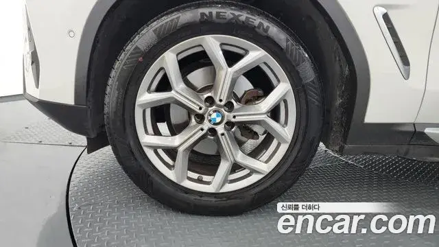 BMW X3 2022 — Şəkil 18/33