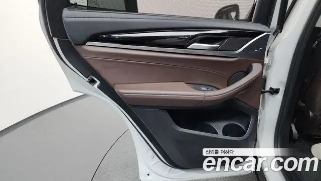 BMW X3 2022 — Şəkil 14/33