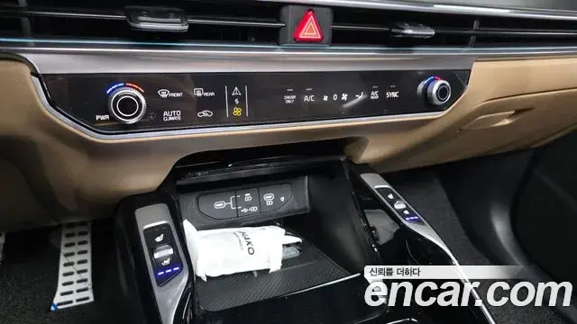 Kia Sorento 2025 — Photo 14/20