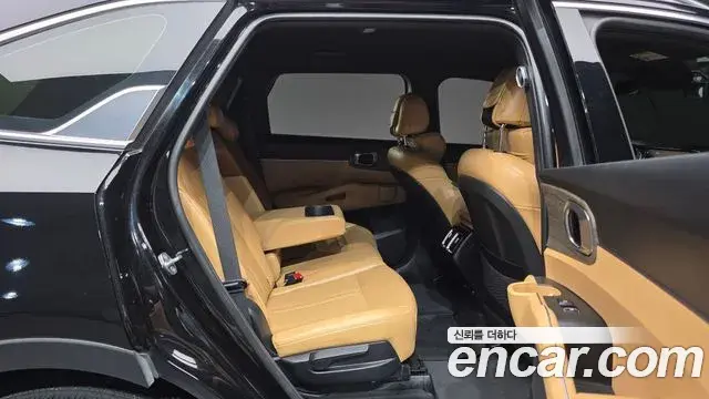 Kia Sorento 2022 — Şəkil 10/31