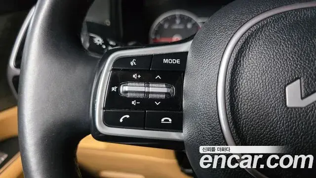Kia Sorento 2022 — Şəkil 12/31