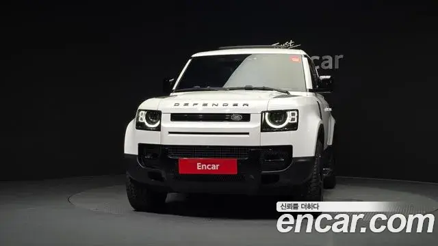 Land Rover Defender 2023 — Фото 3/20