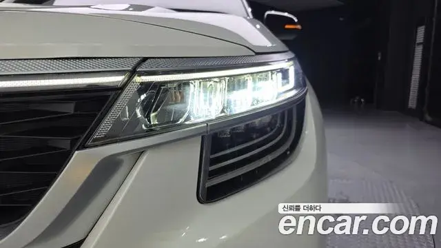 Kia Seltos 2019 — Şəkil 13/33