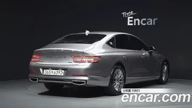 Genesis G80 2020 — Photo 37/38
